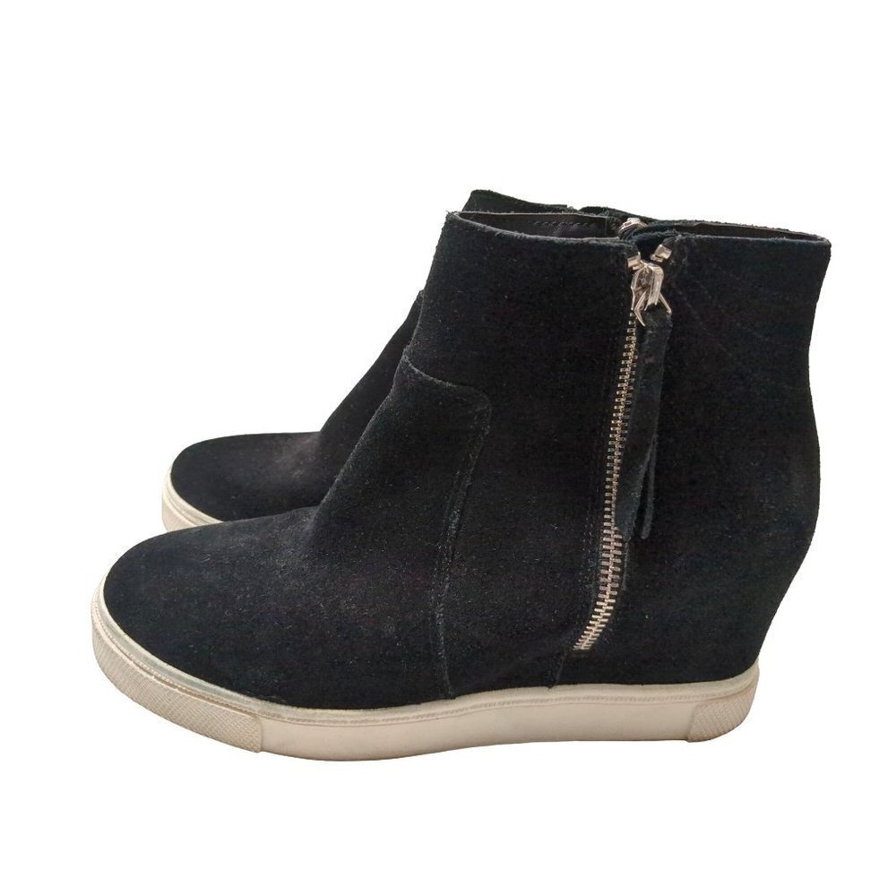 Steve Madden Hidden Wedge Sneaker Bootie Womens 8.5 Ankle Boot Black Suede Saidi